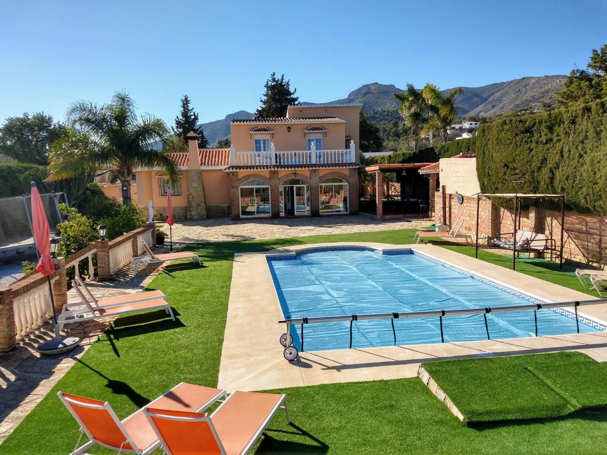 Villa Buenavista Malaga - Sea View, Private Heated Pool, Spa, 5 Bedrooms — Fotos 3